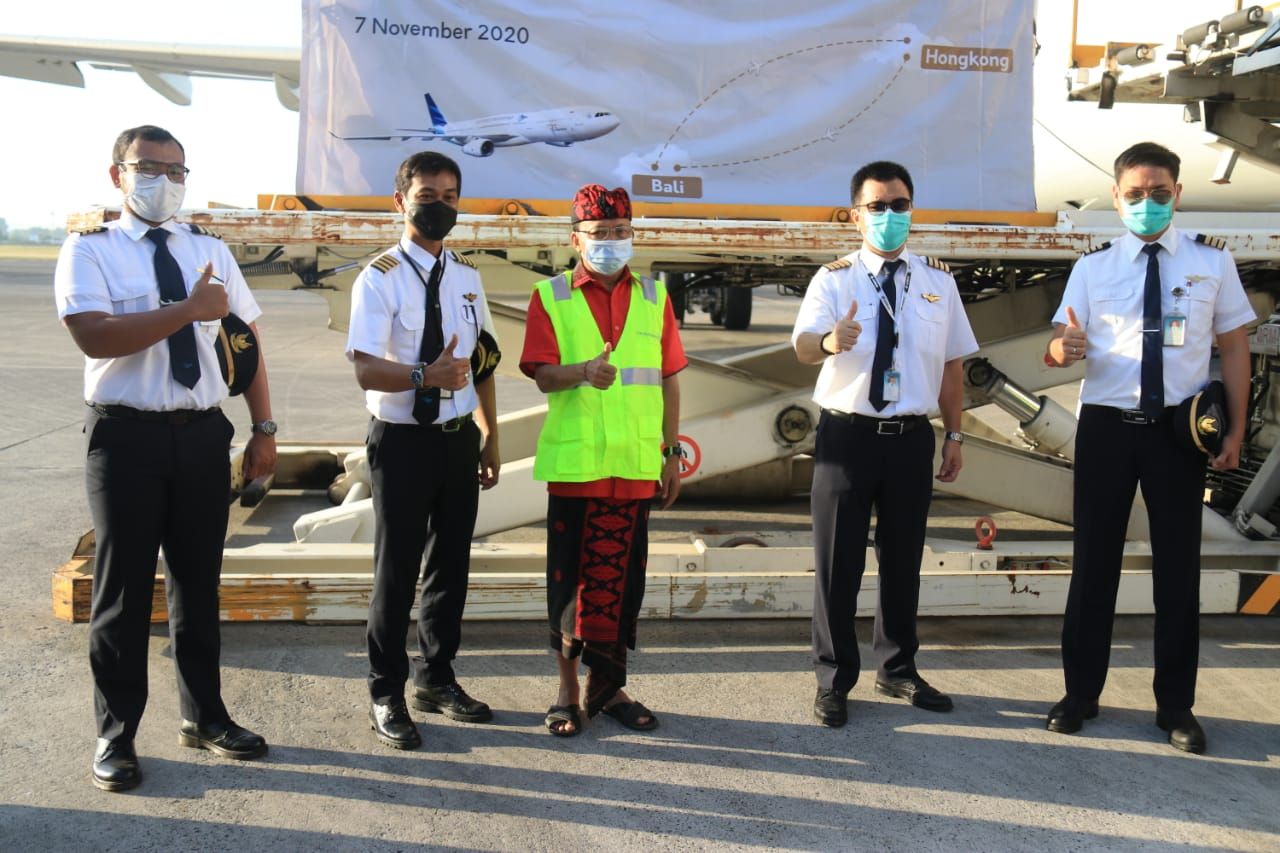 podiumnews.com-Realisasi Ekspor Produk Lokal, Koster Lepas Penerbangan Perdana Cargo Flight Denpasar-Hongkong